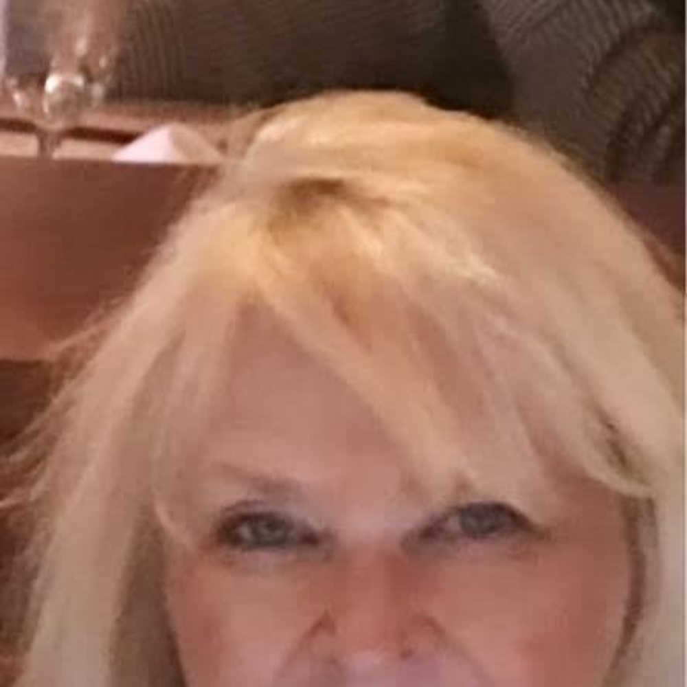 Meet your Posher, Brenda